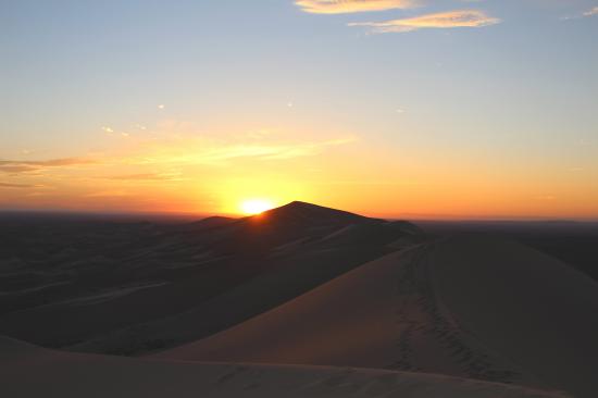 【画像】砂漠の風景を置いておきます_4.7223664828696E+21